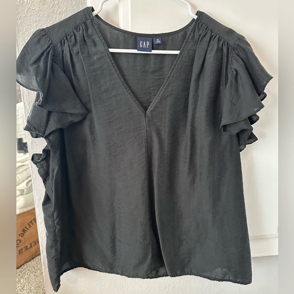 GAP Black V-Neck Ruffle Sleeve Blouse